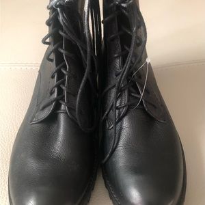 Splendid Black Lace Up Ankle Boots